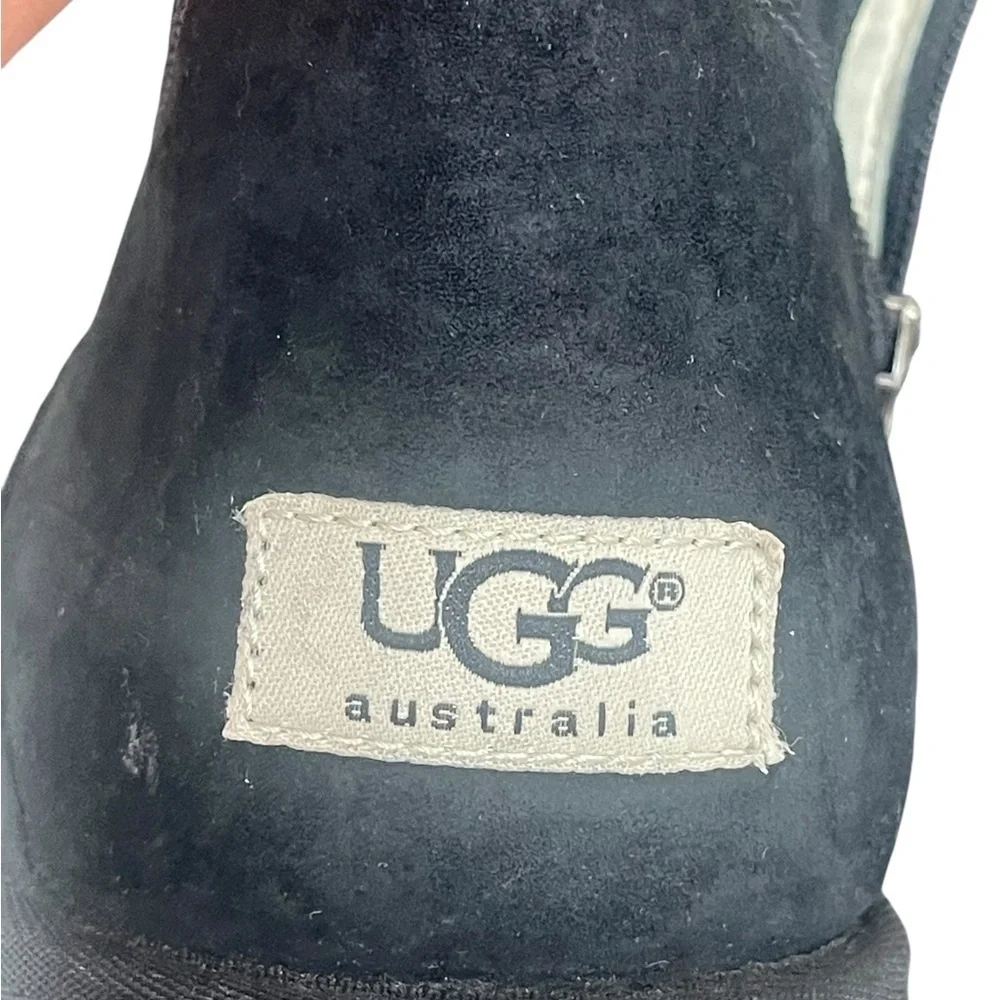 UGG leather sheepskin black women boots‎ size 7
